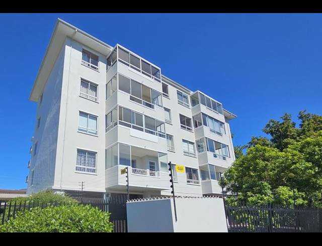 3 BEDROOM PROPERTY TO RENT IN CLAREMONT UPPER