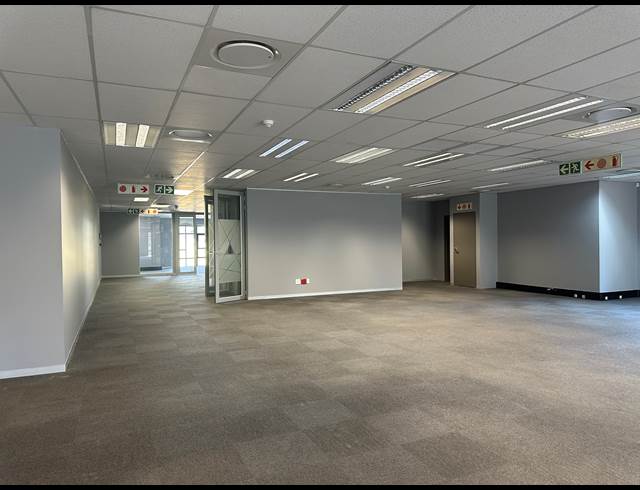 473M² OFFICE TO LET IN SANDTON CENTRAL