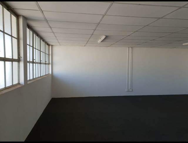 110M² OFFICE TO LET IN ISANDO