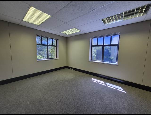 515M² OFFICE TO LET IN SANDTON CENTRAL