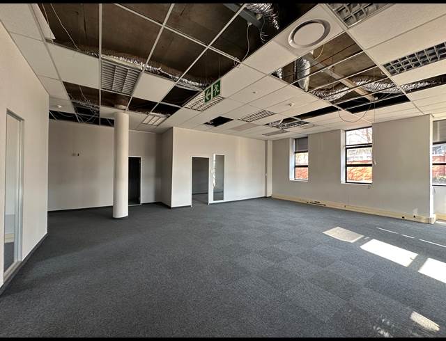 141.60M² OFFICE TO LET IN HIGHVELD TECHNOPARK