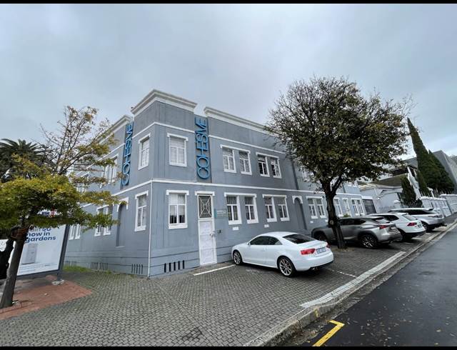 57M² OFFICE TO LET IN GARDENS