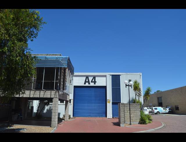 537M² WAREHOUSE TO LET IN BELLVILLE SOUTH