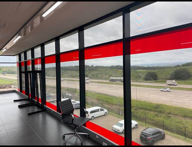 250M² SHOWROOM TO LET IN BALLITO CENTRAL