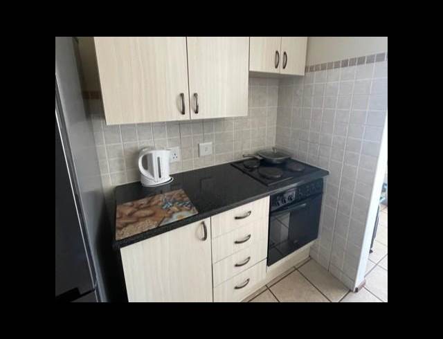 2 BEDROOM PROPERTY TO RENT IN BRENTWOOD PARK