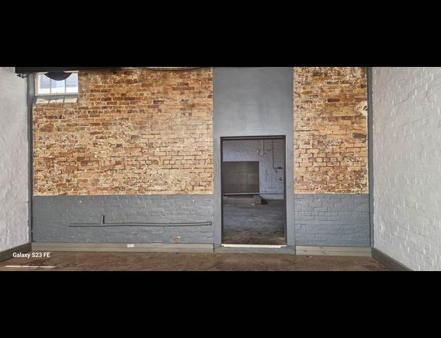 146M² WAREHOUSE TO LET IN DOORNFONTEIN