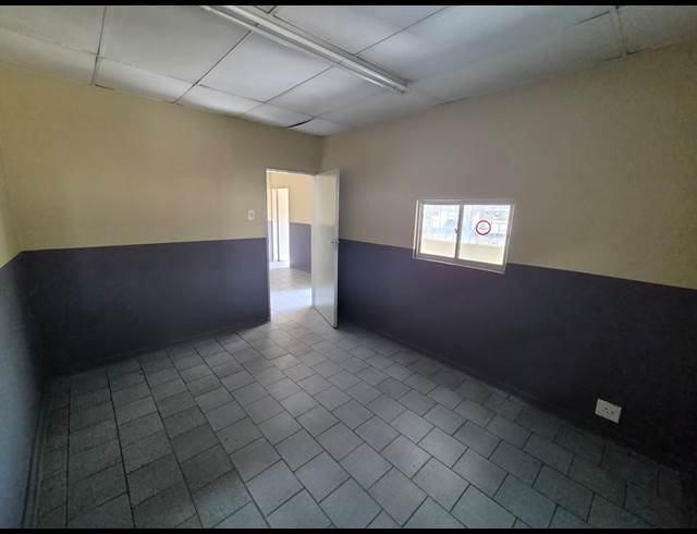 440M² WAREHOUSE TO LET IN WADEVILLE