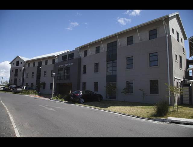 136M² OFFICE TO LET IN N1 CITY