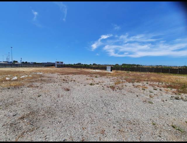 6,536M² VACANT LAND TO LET IN PAROW INDUSTRIAL