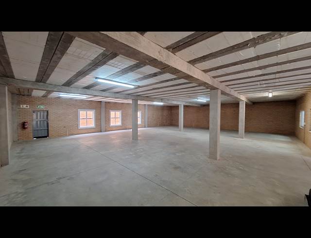 464M² WAREHOUSE TO LET IN LASER PARK