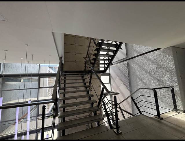 638M² OFFICE TO LET IN UMHLANGA RIDGE