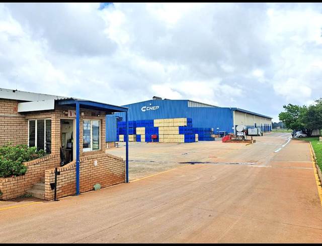 5,950M² WAREHOUSE TO LET IN JET PARK