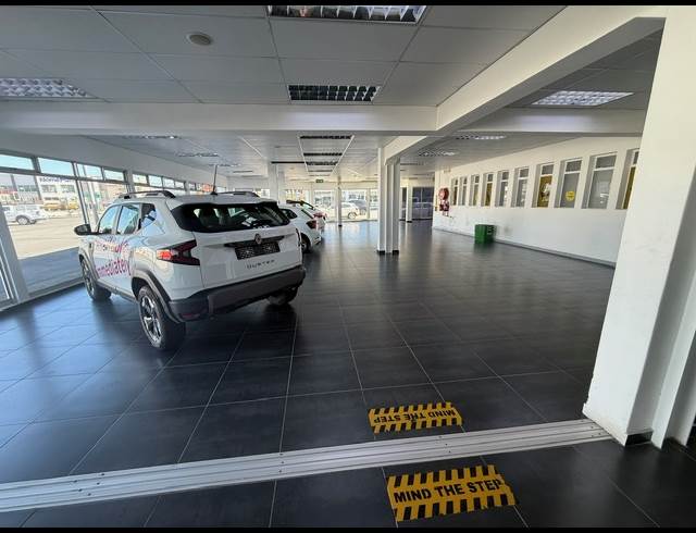 2,550M² RETAIL TO LET IN ARCADIA