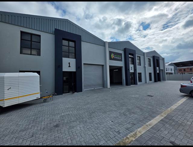 500M² WAREHOUSE TO LET IN FIRGROVE