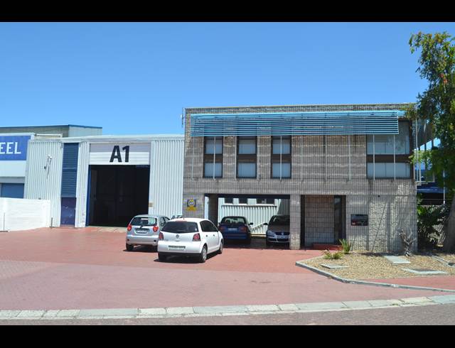 1,179M² WAREHOUSE TO LET IN BELLVILLE SOUTH