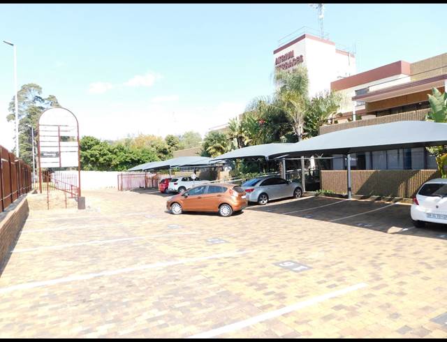 122M² OFFICE TO LET IN RANDBURG CENTRAL