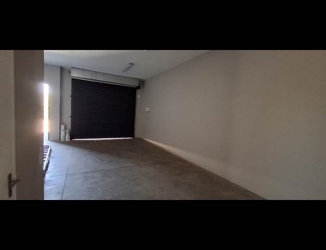 130M² BUILDING TO LET IN MOREHILL