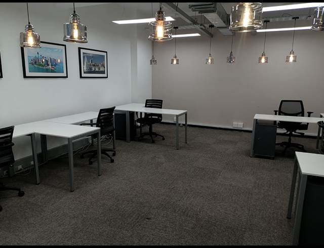 M² SERVICED OFFICE TO LET IN CAPE TOWN CITY CENTRE