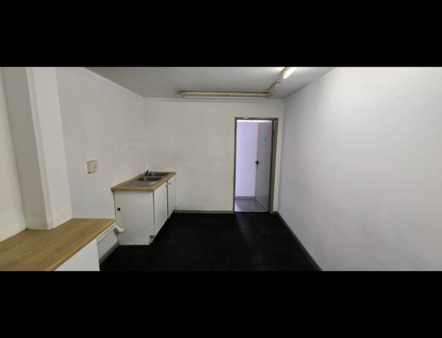 534M² WAREHOUSE TO LET IN KYA SANDS