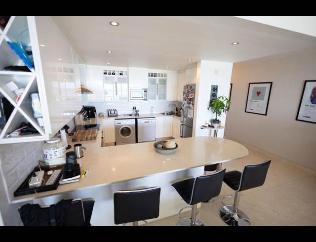 2 BEDROOM PROPERTY TO RENT IN DOLPHIN BEACH