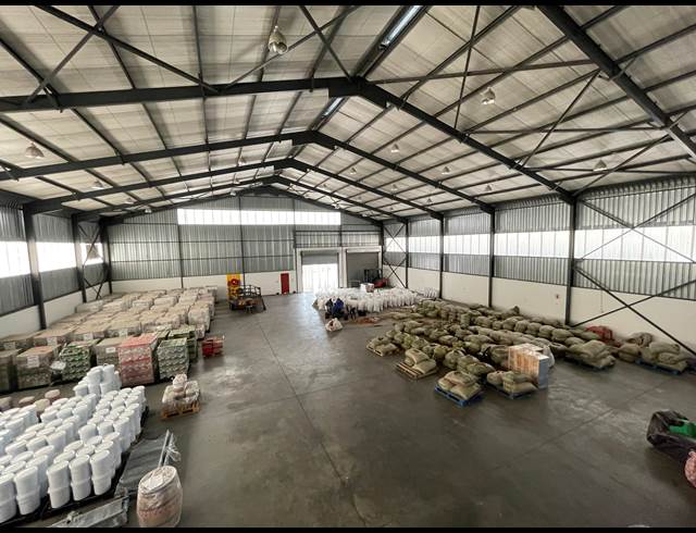 2,448M² WAREHOUSE TO LET IN GLEN AUSTIN AH