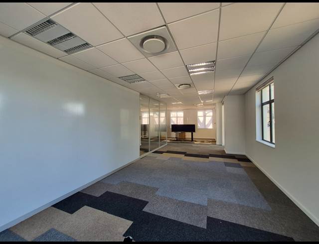 346M² OFFICE TO LET IN ILLOVO