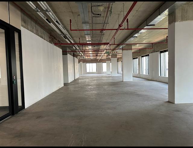 1,827M² OFFICE TO LET IN SANDTON CENTRAL