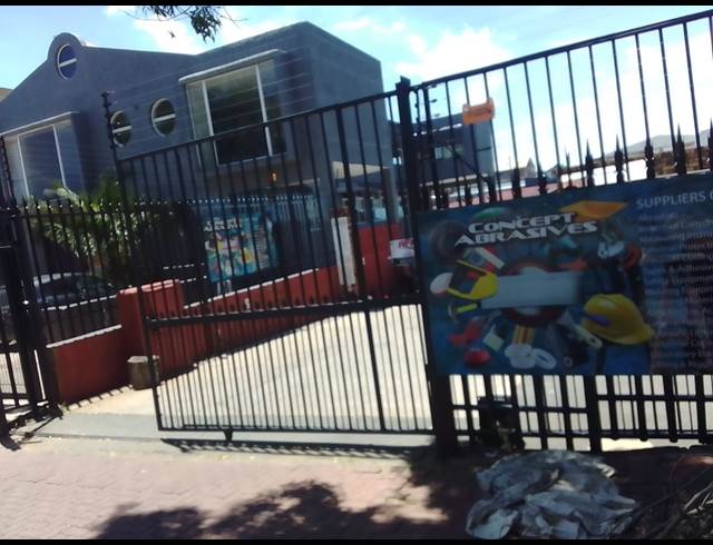 57M² BUILDING TO LET IN BOOYSENS RESERVE