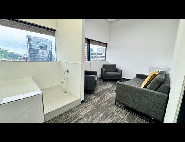 1,912M² OFFICE TO LET IN CAPE TOWN CITY CENTRE