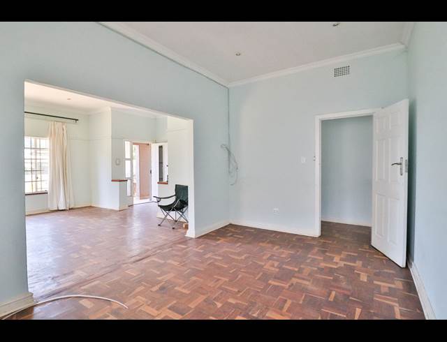 3 BEDROOM HOUSE TO LET IN PRIMROSE HILL