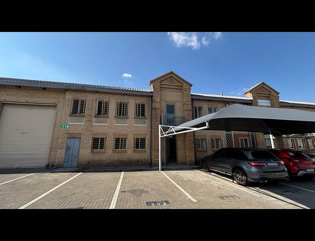 448M² WAREHOUSE TO LET IN LINBRO PARK