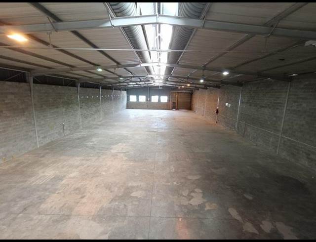 INDUSTRIAL PROPERTY TO RENT IN KAYA SAND