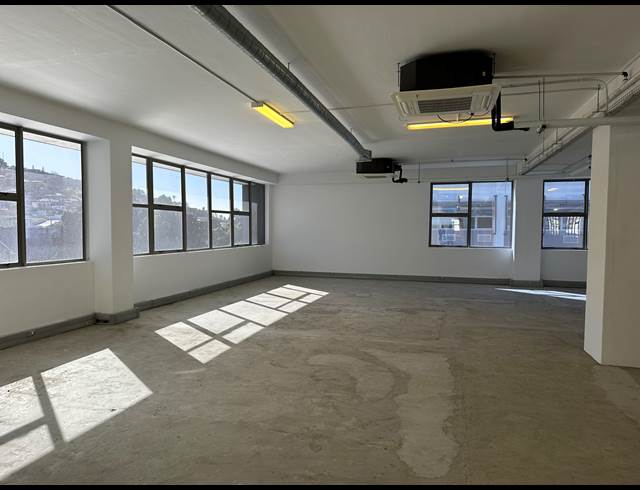 869M² OFFICE TO LET IN CAPE TOWN CITY CENTRE