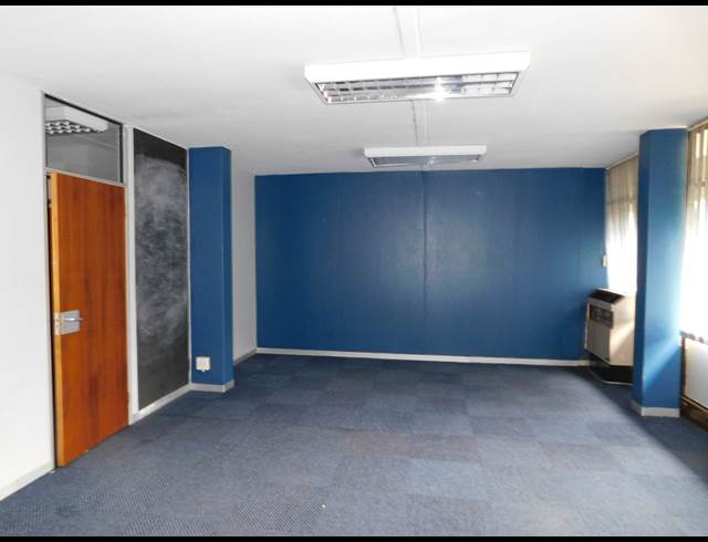 122M² OFFICE TO LET IN RANDBURG CENTRAL