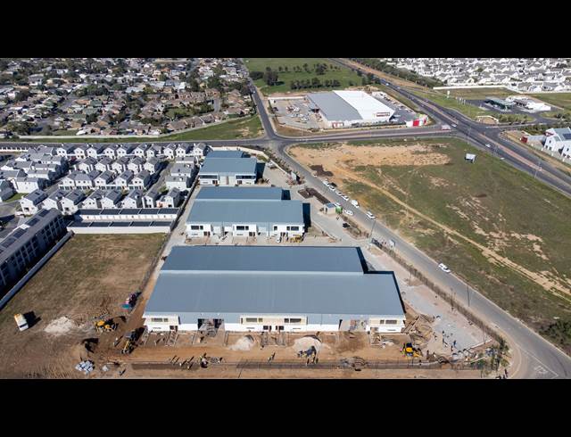 332M² WAREHOUSE TO LET IN KRAAIFONTEIN INDUSTRIA