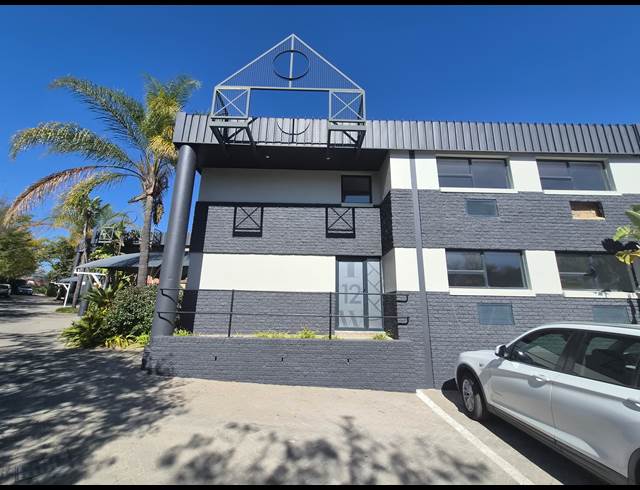 252M² WAREHOUSE TO LET IN ALLANDALE