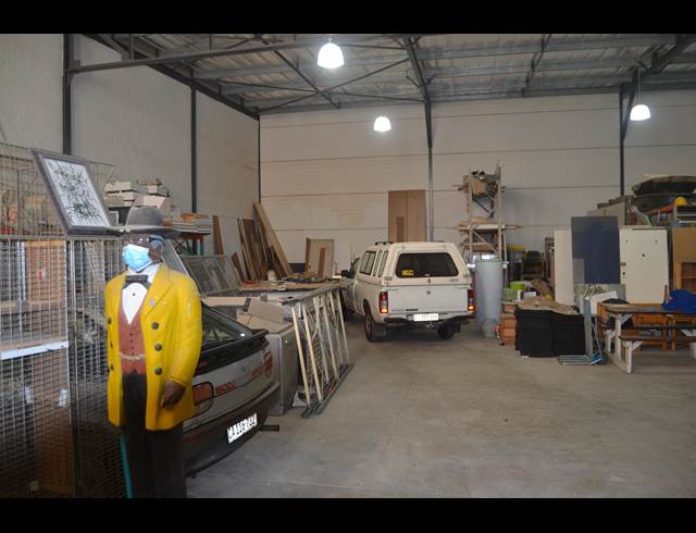 360M² WAREHOUSE TO LET IN RIVERGATE