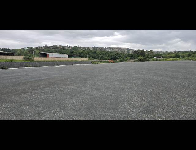 39,440M² INDUSTRIAL YARD TO LET IN GLEN ANIL