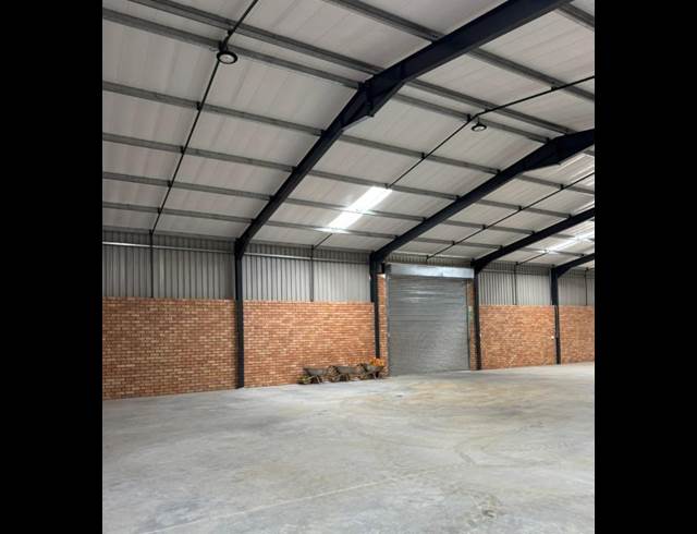 450M² WAREHOUSE TO LET IN MEISIES HALT