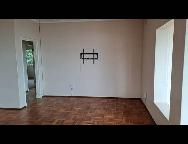 2 bed property to rent in OCEAN VIEW