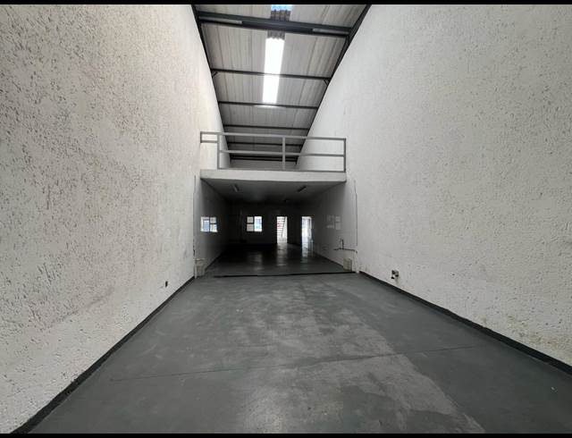 225M² WAREHOUSE TO LET IN MULDERSDRIFT