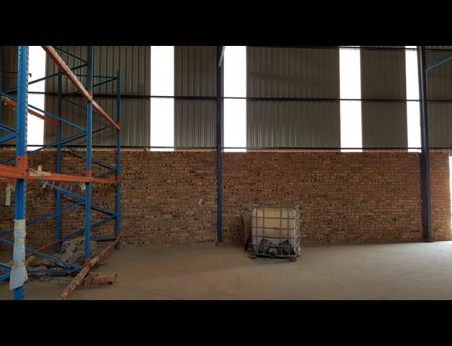 285M² WAREHOUSE TO LET IN TULISA PARK