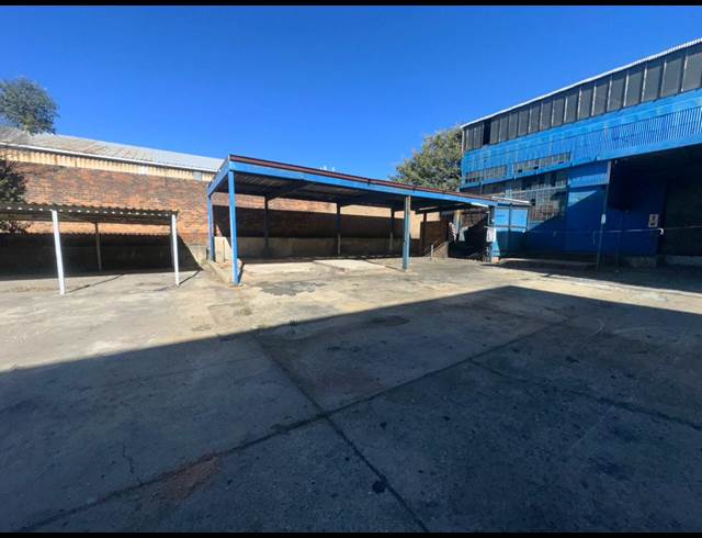 1,875M² WAREHOUSE TO LET IN ELANDSFONTEIN