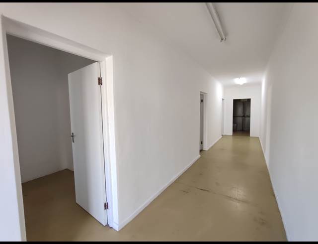 697M² WAREHOUSE RENTED IN MAITLAND