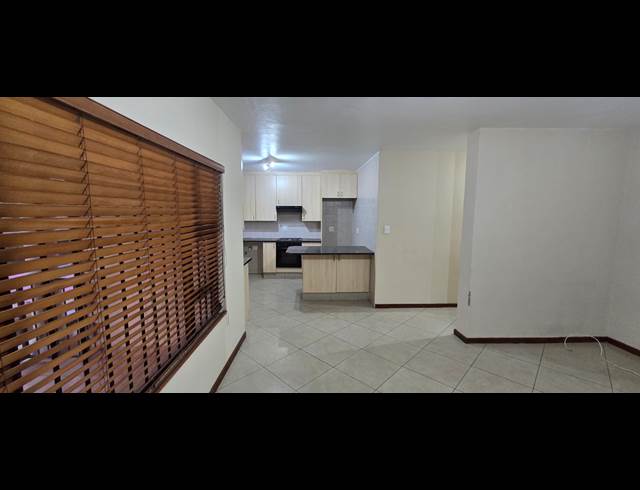 3 BEDROOM TOWNHOUSE RENTED IN WINCHESTER HILLS