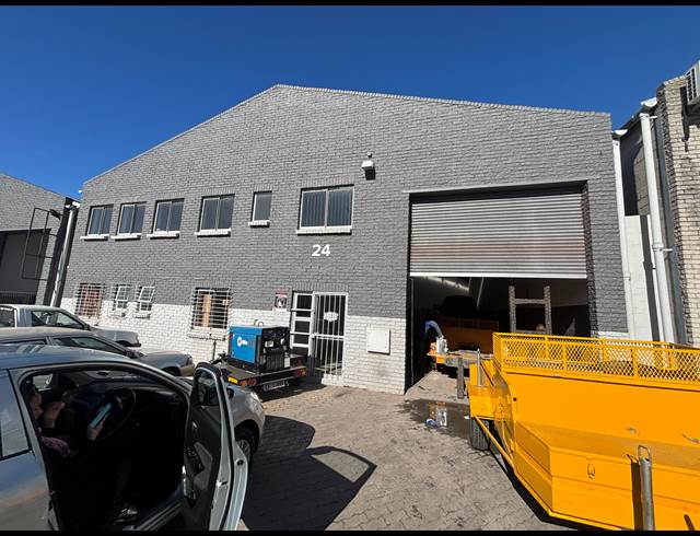440M² WAREHOUSE TO LET IN BRACKENFELL INDUSTRIAL
