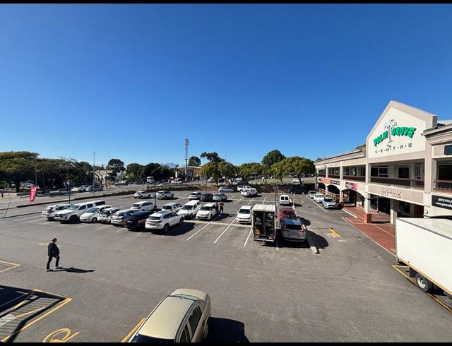 149.72M² RETAIL TO LET IN DURBANVILLE CENTRAL