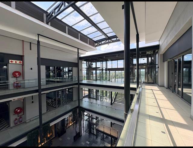 276M² OFFICE TO LET IN FOURWAYS