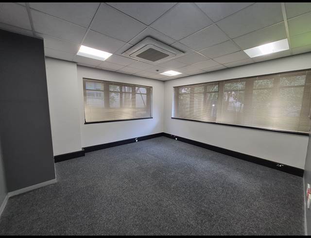 377M² OFFICE TO LET IN SANDTON CENTRAL