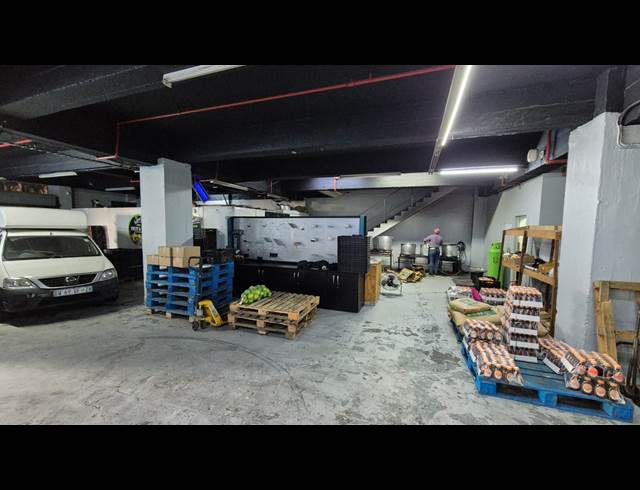 440M² WAREHOUSE TO LET IN UMBILO